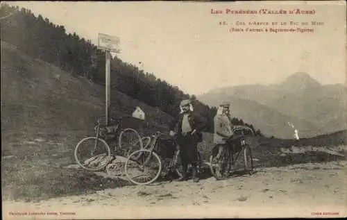 Ak Bagnères de Bigorre Hautes Pyrénées, Col d'Aspin et le Pic du Midi, Radfahrer
