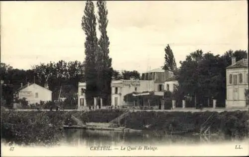 Ak Créteil Val de Marne, Le Quai de Halage, einen Fluss mit Uferpromenade, Bäume, Gebäude