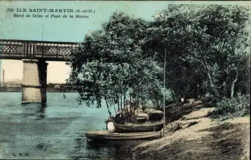 Ak Carrières sur Seine Yvelines, Ile Saint Martin, Ile Fleurie, Ufer der Seine, Brücke