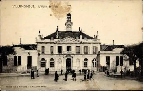 Ak Villemomble Villemonble Seine Saint Denis, Rathaus,  Architektur, Menschen auf der Straße, Uhr