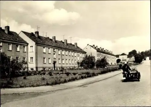 Ak Worbis im Eichsfeld Thüringen, Schwarze und weiße Fotografie, Straßenansicht, Wohngebäude, frü