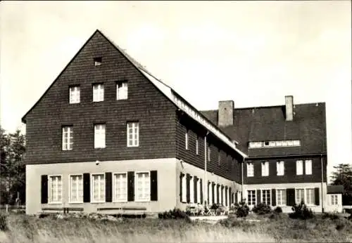 Ak Seiffen im Erzgebirge, FDGB-Erholungsheim „Berghof“, Hausansicht, Kurort