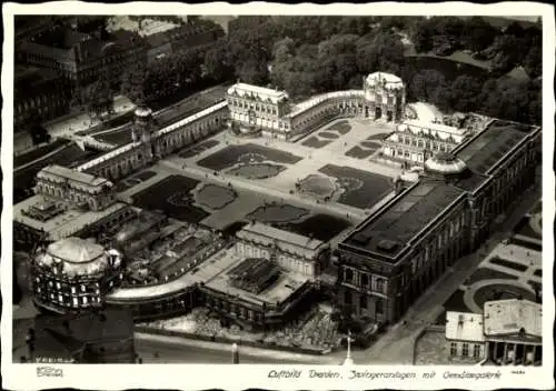 Ak Dresden Altstadt, Zwingeranlagen, Gemäldegalerie, Fliegeraufnahme