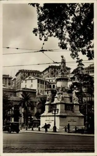 Ak Genova Genua Liguria, Monumento a Cristoforo Colombo, Statue, Stadtansicht, Verkehr, Palmen