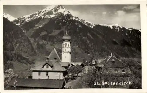 Ak Sankt Gallenkirch im Montafon Vorarlberg, Teilansicht, Kirche