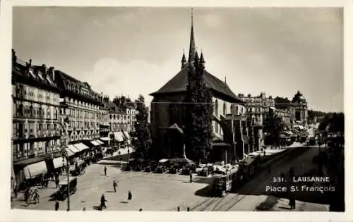 Ak Lausanne Kt. Waadt Schweiz, Place St. Francois, Kirche, Straßenbahn
