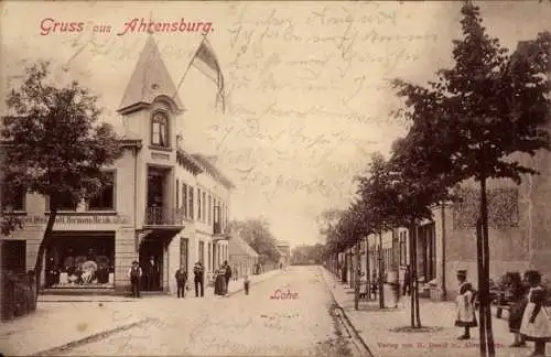 Ak Ahrensburg in Holstein, Lohe, Straßenpartie, Geschäft Hermann Hirsch