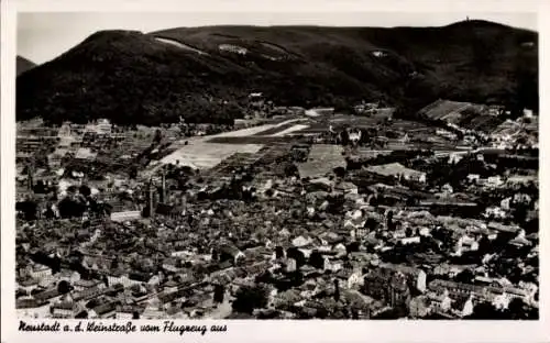 Ak Neustadt an der Weinstraße, Fliegeraufnahme