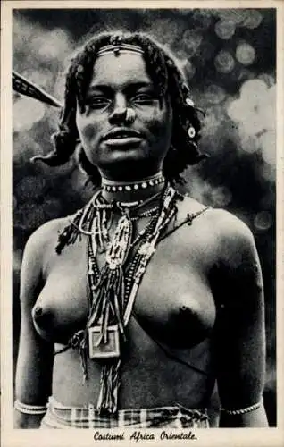 Ak Barbusige Frau, Costumi Africa Orientale