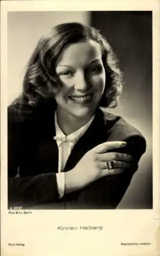 Ak Schauspielerin Kirsten Heiberg, Portrait, Ross 3373/1