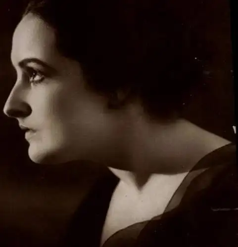 Ak Schauspielerin Fern Andra, Portrait