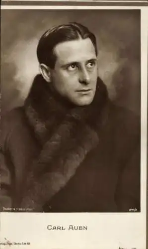Ak Schauspieler Carl Auen, Portrait, Pelz