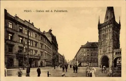 Ak Hradčany Hradschin Praha Prag Tschechien, Graben mit d. Pulverturm, historische Gebäude, Fu...