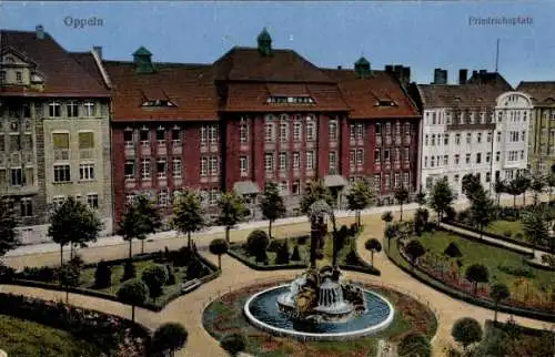 Ak Opole Oppeln Schlesien, Friedrichsplatz, Brunnen, Gebäude, Bäume, Garten
