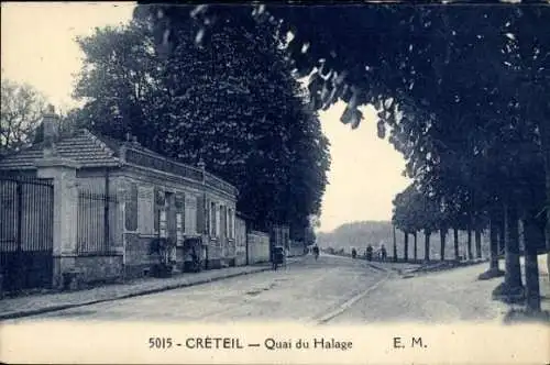 Ak Créteil Val de Marne, Quai du Halage, ruhige Straße, Bäume,  Gebäude