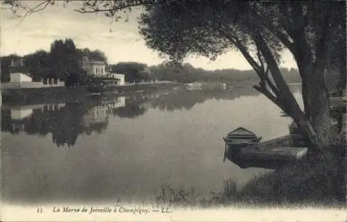 Ak Champigny sur Marne Val de Marne, Flussansicht mit Bäumen, Booten, Gebäude am Ufer