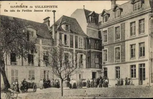 Ak Villepinte Seine-Saint-Denis, Sanatorium de  Pavillon Jeanne d'Arc, Menschengruppen,  Architek