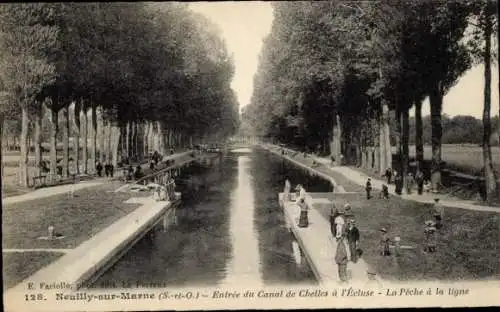 Ak Neuilly sur Marne Seine Saint Denis, Entree du Canal de Chelles a l'Ecluse, La Piche a la ligne