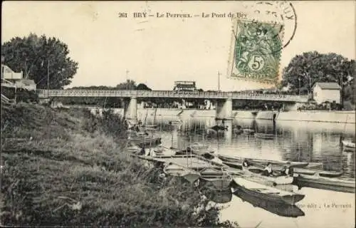 Ak Le Perreux sur Marne Val de Marne, Le Pont de Bry, Wasserstraße, Boote, Brücke, Landschaft
