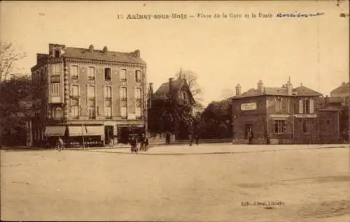 Ak Aulnay sous Bois Seine Saint Denis, Place de la Gare, Poste