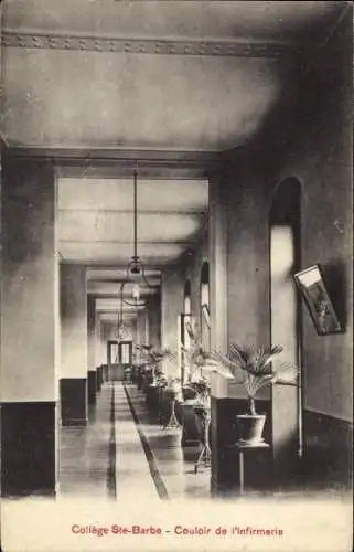 Ak Paris V, Collège Sainte-Barbe, Couloir de l'Infirmerie