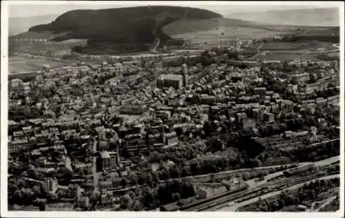 Ak Annaberg Buchholz im Erzgebirge, Luftbildaufnahme, Stadtansicht, Pöhlberg, viele Gebäude, Eise