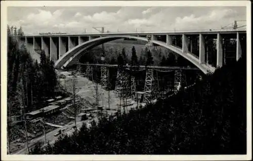 Ak Hermsdorf in Thüringen, Reichsautobahn, Teufelstalbrücke, Bau