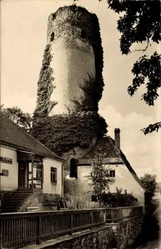 Ak Oschatz in Nordsachsen, Heimatmuseum mit Turm der alten Stadtmauer