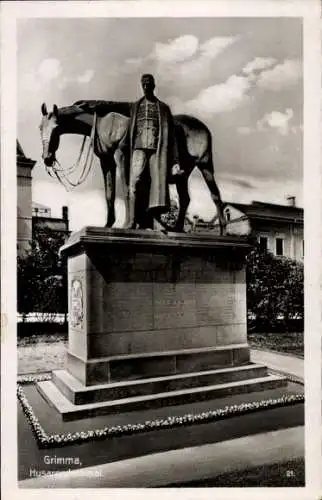 Ak Grimma in Sachsen, Husarendenkmal