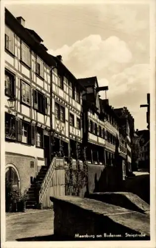 Ak Meersburg am Bodensee, Hausfassaden, Steigstraße, traditionelle Architektur, Wolken
