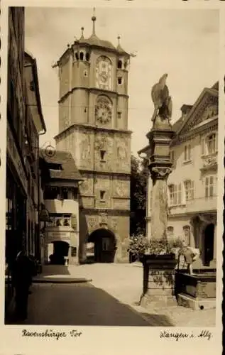 Ak Wangen im Allgäu, Ravensburger Tor, historische Architektur, Uhrturm, Stadtplatz, Skulpturen