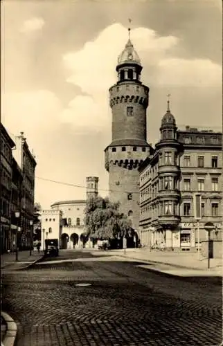 Ak Görlitz in der Lausitz, Reichenbacher Turm, Altstadt, s Gebäude, belebte Straße