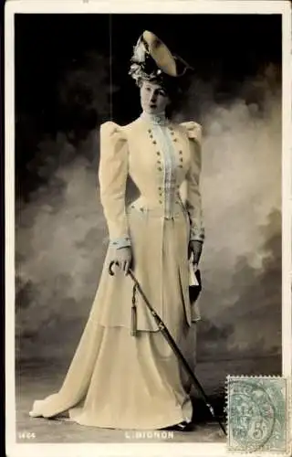 Ak Variete-Künstlerin L. Bignon, Porträt