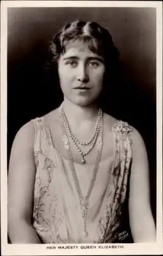 Ak Königin von Großbritannien, Portrait, Elizabeth Bowes Lyon