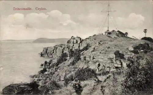 Ak Ceylon Sri Lanka, Felsige Küste, Telegraphenmast, Ceylon