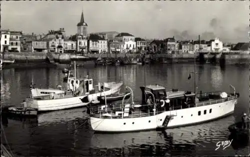 Ak Les Sables d'Olonne Vendée, Le Port vers la Chaume