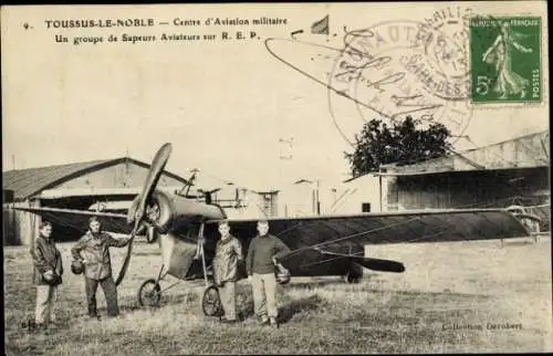 CPA Toussus-le-Noble, Centre d'Aviation militaire, Un groupe de Sapeurs Aviateurs