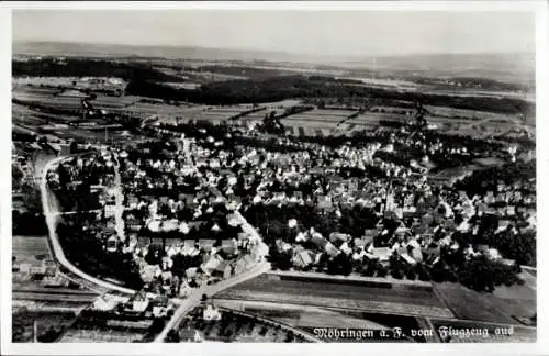 Ak Möhringen auf den Fildern Stuttgart in Württemberg, Luftaufnahme von Möhringen, grüne Landscha