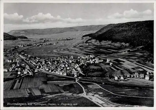 Ak Wurmlingen Kreis Tuttlingen Württemberg, Luftaufnahme,  Krs. Tuttlingen, Donau, weite Landscha