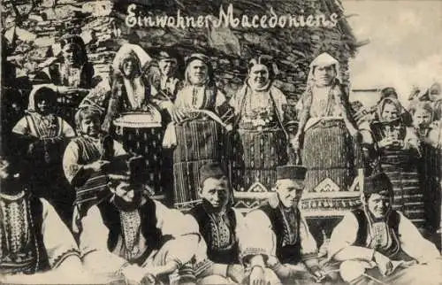 Ak Mazedonien, Einheimische in Trachten