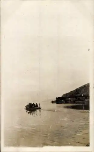 Foto Ak Ochrida Ohrid Mazedonien, Ochrida See, Boot mit Besatzung