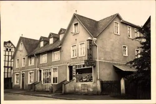Foto Ak Altenkirchen im Westerwald? Geschäftshaus Adolf Hainbach, Rheika, Lebensmittel, Drogerie