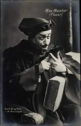 Foto Ak Schauspieler Max Montor in Faust, Portrait, Schauspielhaus Hamburg