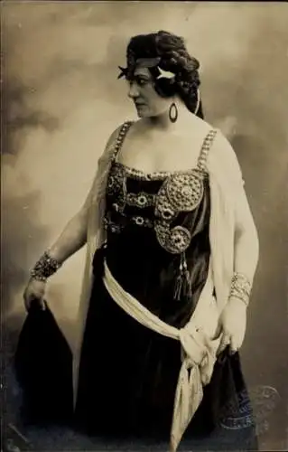 Foto Ak Schauspielerin Adele Hartwig, Adele Doré, Portrait, Schauspielhaus Hamburg