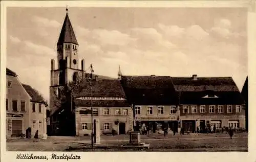 Ak Wittichenau in der Oberlausitz, Marktplatz, Kirche, alte Gebäude, historische Architektur, ...