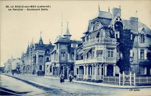 Ak La Baule sur Mer Loire Atlantique, Remblai, Boulevard Darlu