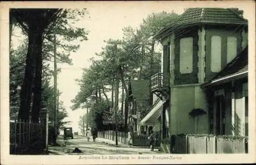 Ak Arcachon Gironde, Vorderansicht von Arcachon Le Moulleau, Avenue François-Xavier, Bäume, Häuse