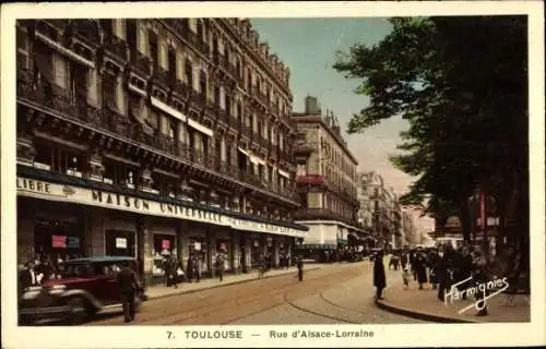 Ak Toulouse Haute Garonne, Strasse mit Gebäuden, Geschäfte, Menschen, Autos