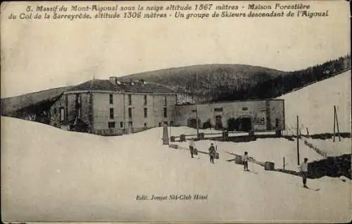 Ak Massif du Mont-Aigoual Gard, Maison Forestiere du Col de la Sarreyrede, Skifahrer