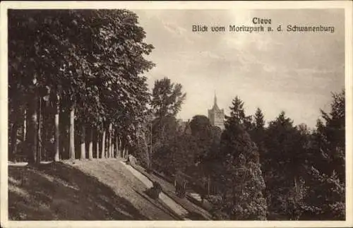 Ak Bad Cleve Kleve am Niederrhein, Blick vom Moritzpark auf die Schwanenburg, Bäume, Landschaft